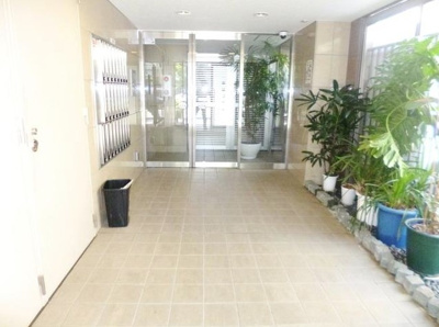 【ロビー】 | ロワジール三軒茶屋