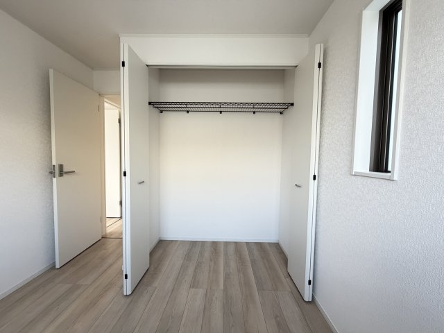 糸満市座波　第2（全4棟）3号棟の収納|3号棟　洋室4.5帖＋CL付き♪