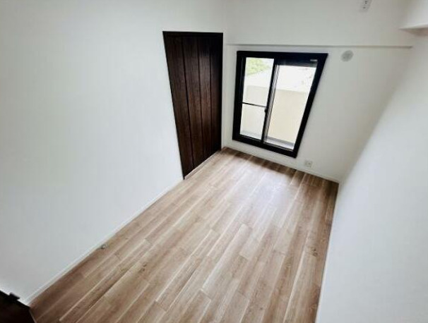 オリエントハイツ千鳥駅前の洋室