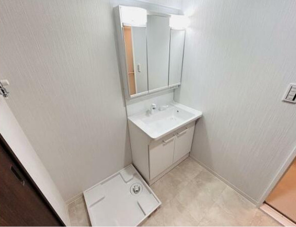 オリエントハイツ千鳥駅前の独立洗面台