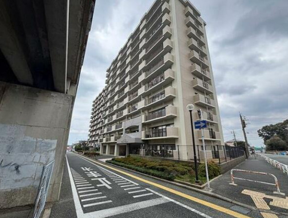 オリエントハイツ千鳥駅前の外観
