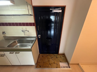 【玄関】 | ロイヤル千林