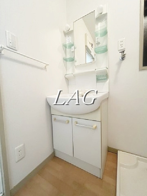 【洗面所】 | ハイムお花茶屋 | 洗面台です。