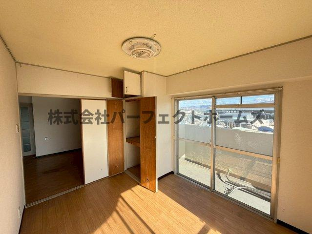 プリンスヴィラ寝屋川の洋室|ゆったりした洋室です