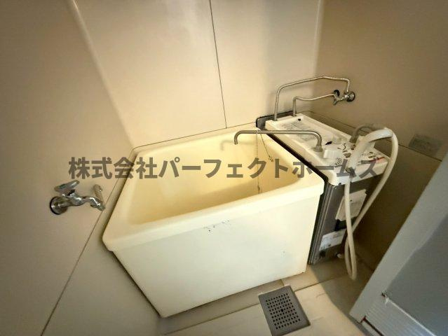 プリンスヴィラ寝屋川の浴室|コンパクトで使いやすいお風呂です