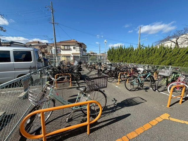 プリンスヴィラ寝屋川のその他共用部分|駐輪場