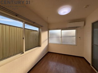 エルミタージュ甲陽園の居間