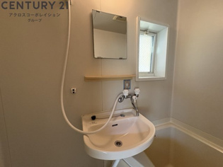 浴室内に洗面所付きです！