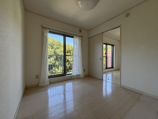 【洋室】 | あじろ南熱海ヶ丘別荘地　戸建