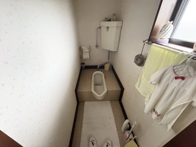 和室派集合♪下岡本町・広さと立地を両立した一軒のトイレ|シンプルで使いやすいトイレです