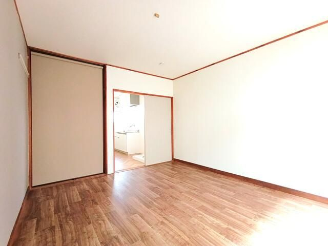 ジュネス行徳の寝室