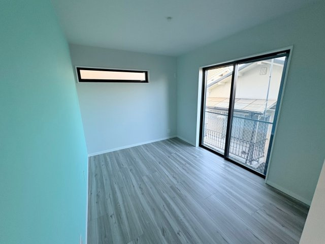 神戸市北区鈴蘭台南町6丁目新築戸建の洋室