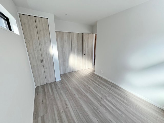 神戸市北区鈴蘭台南町6丁目新築戸建の洋室