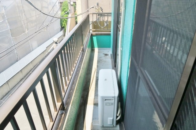 コーポ鈴蘭のバルコニー