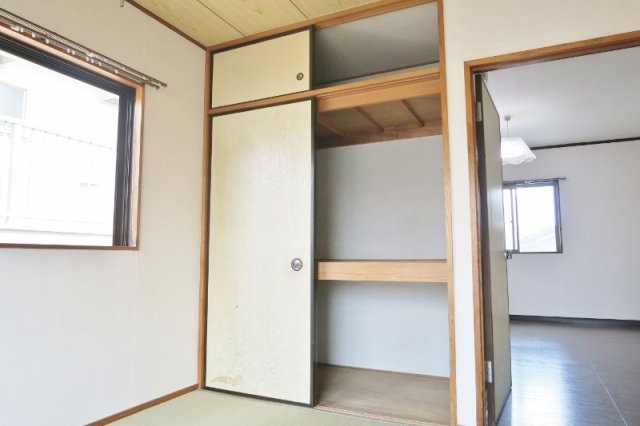 コーポ鈴蘭の収納