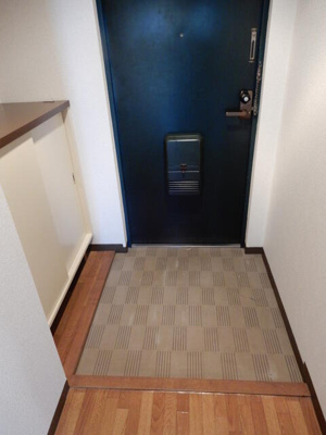 【玄関】 | イーストパーク胡録台