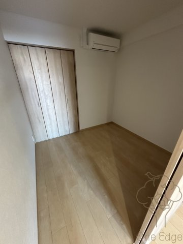 Alivis野田阪神の寝室