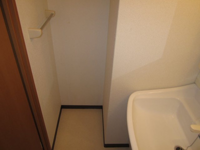 【洗面所】 | ドルチェ市之町 | 冷蔵庫置き場