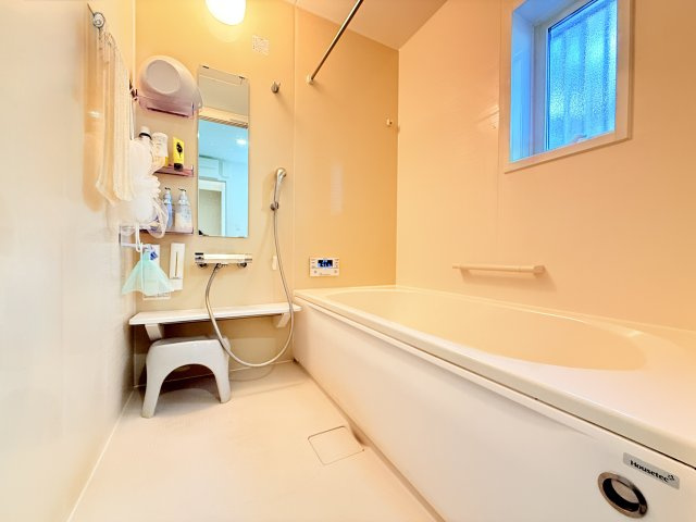 ひたちなか市大字市毛オール電化中古住宅の浴室