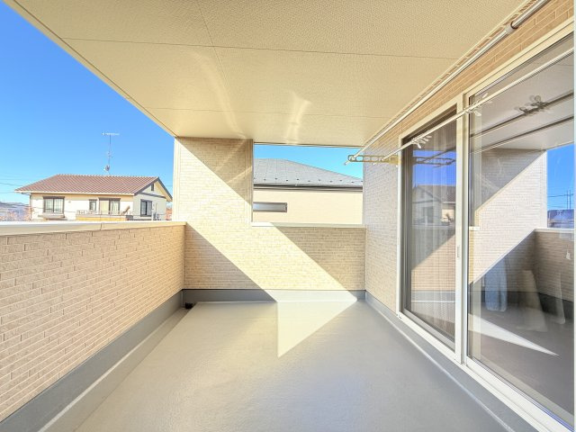 ひたちなか市大字市毛オール電化中古住宅のバルコニー