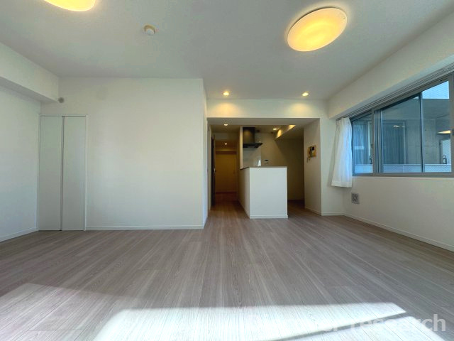 武蔵野ハイツの居間・リビング|LDK（約17.0帖）