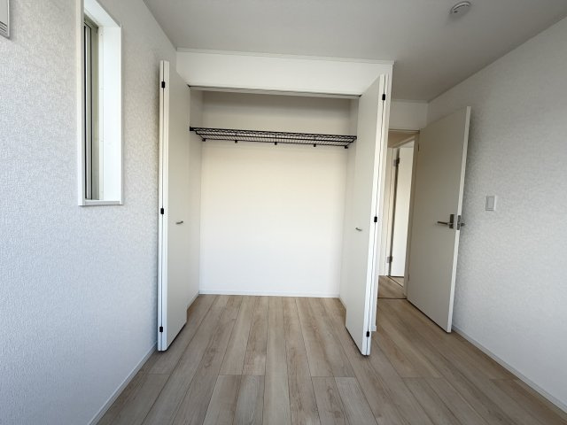 糸満市座波　第2（全4棟）2号棟の収納|2号棟　洋室4.5帖＋CL付き♪