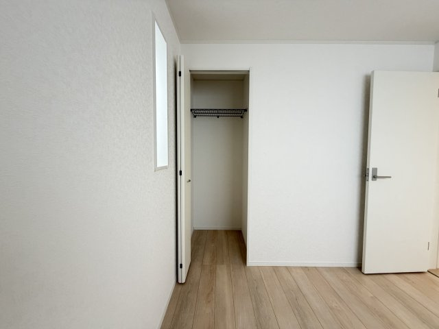 糸満市座波　第2（全4棟）2号棟の収納|2号棟　洋室4.5帖＋CL付き♪