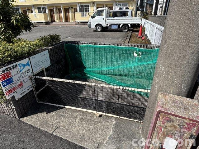 クレアミュールの駐車場