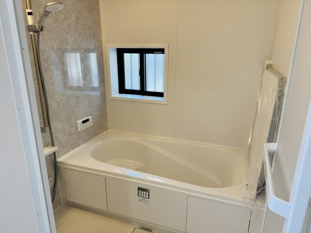 八王子市　大和田町　新築一戸建ての浴室|～のびのびとくつろげるバスルーム　1日の締めくくりに癒しのバスタイムを～