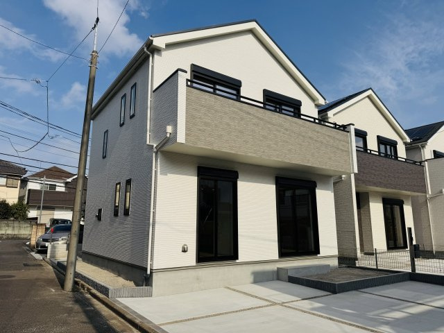 八王子市　大和田町　新築一戸建ての外観|～北八王子駅徒歩14分　ZEH水準の省エネ住宅　並列2台駐車可能～