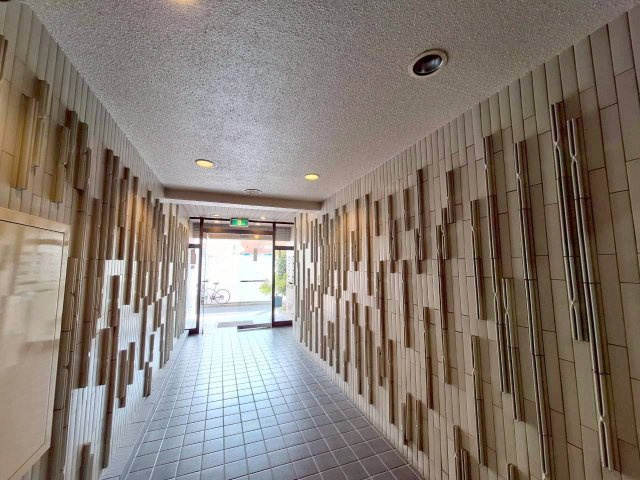 レクコーポ南阿佐谷のロビー|★内廊下もお洒落です♪
