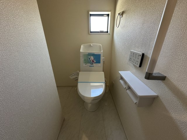 神戸市西区持子1丁目新築戸建のトイレ