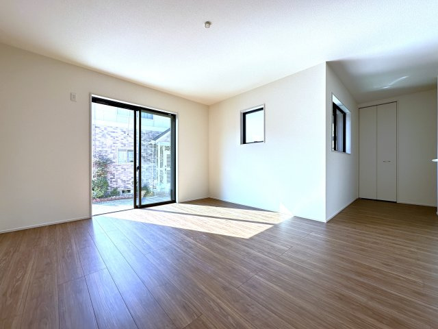 神戸市西区持子1丁目新築戸建の前面道路含む現地写真|2026年01月21日撮影