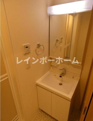 江戸川区新堀１丁目の賃貸マンションの洗面所