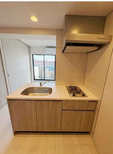 ブランシエスタ用賀　フリーレント　敷金礼金0　新築のキッチン