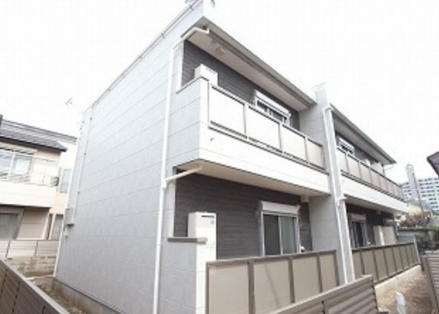 リブリコンフォート萩山の外観