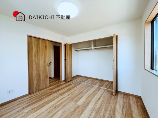 【洋室】 | ワイウッドコート鴻巣市滝馬室第2期　新築戸建　全2棟　1号棟
