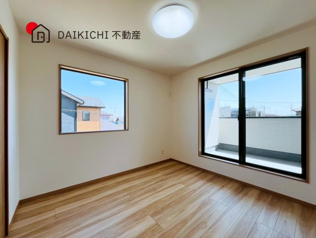 【洋室】 | ワイウッドコート鴻巣市滝馬室第2期　新築戸建　全2棟　1号棟