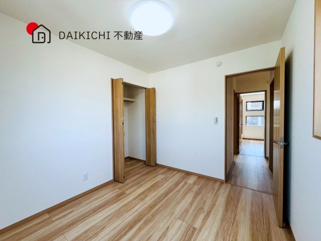 【洋室】 | ワイウッドコート鴻巣市滝馬室第2期　新築戸建　全2棟　1号棟