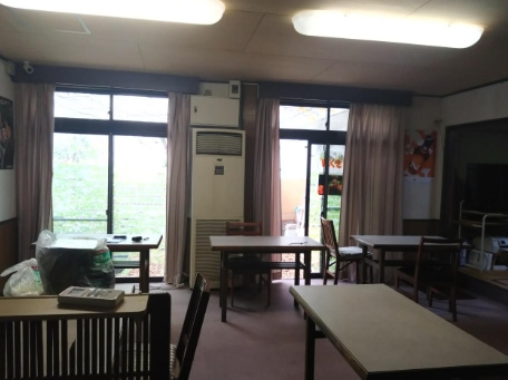 チームＬＡＢＯ前店舗の内装