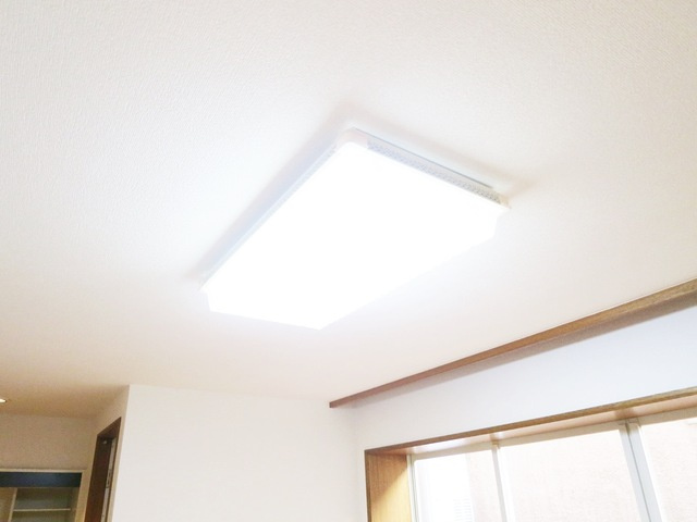 ニューパレスの設備|室内照明付いてます！