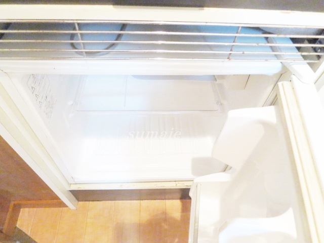 ニューパレスの設備|小さな冷蔵庫完備！！