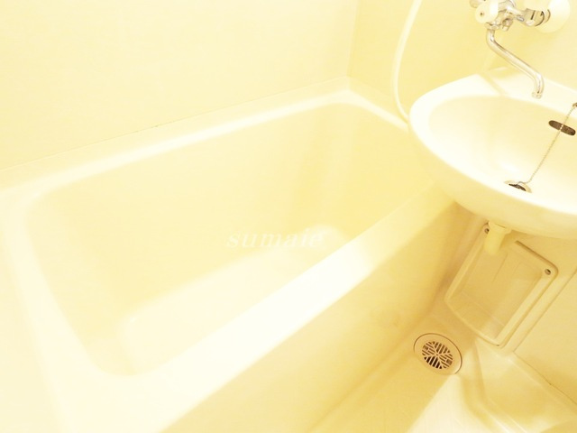 ニューパレスの浴室|こちらはお風呂です！！