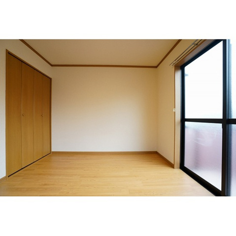 エコーハイムの居間・リビング