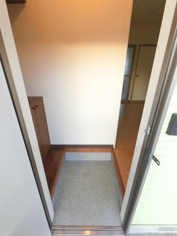 【玄関】