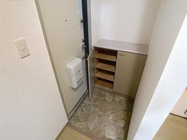 ハイカムールネクサスの玄関