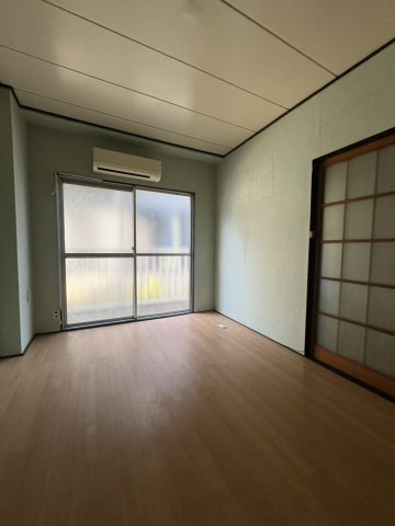 第一岸マンションの洋室|きれいな洋室です