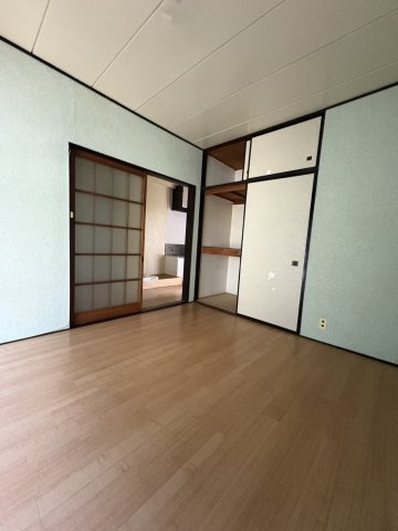 第一岸マンションの洋室|広々とした洋室です