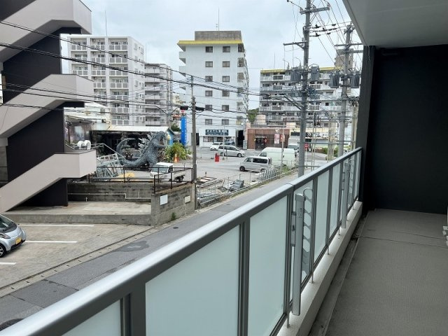 プレミアムコート与儀第二のバルコニー|プレミアムコート与儀第二｜アイランドリゾート沖縄