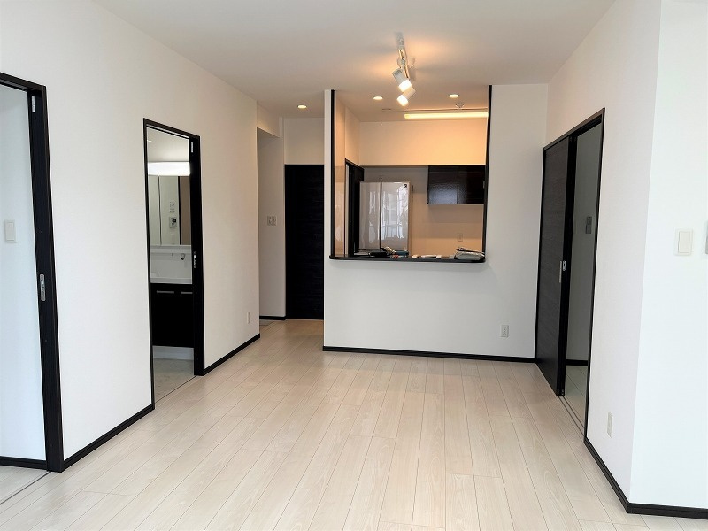 プレミアムコート与儀第二の居間・リビング|プレミアムコート与儀第二｜アイランドリゾート沖縄